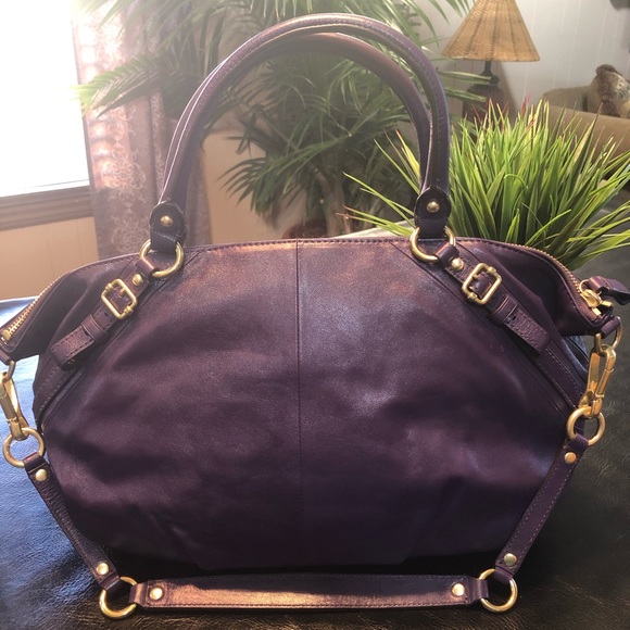 Authentic Coach - Picture 4 of 8